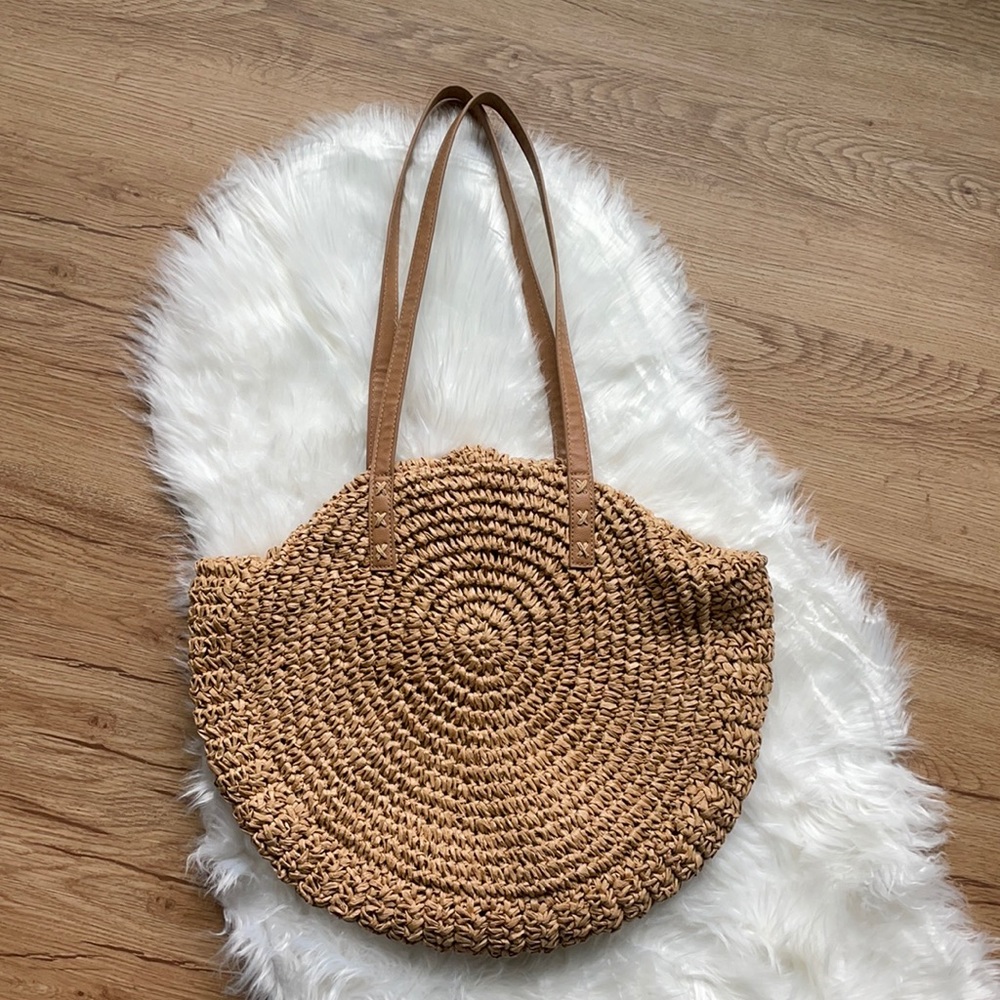 NWOT Soft Ratan Like Shoulder‎ Bag Purse